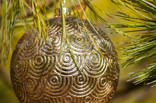 Sparkling Memories with Glass Ornaments